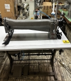 Máquina de coser plana de triple arrastre y canilla de gran capacidad. SEIKO Máquina de coser plana de triple arrastre y canilla de gran capacidad. SEIKO